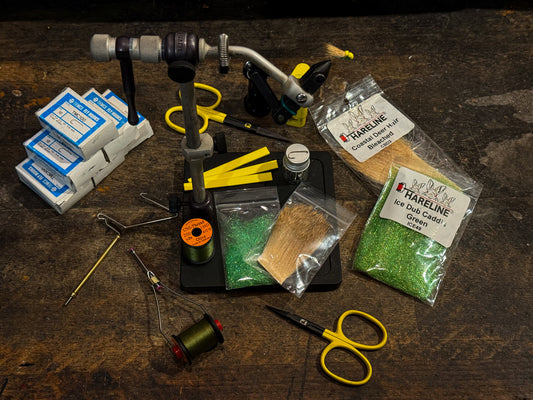 Balloon caddis fly tying kit